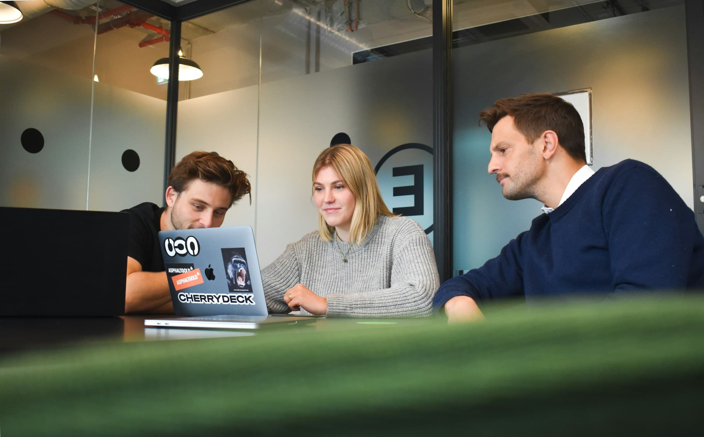 team using delete page template - Shopify Delete Page Template